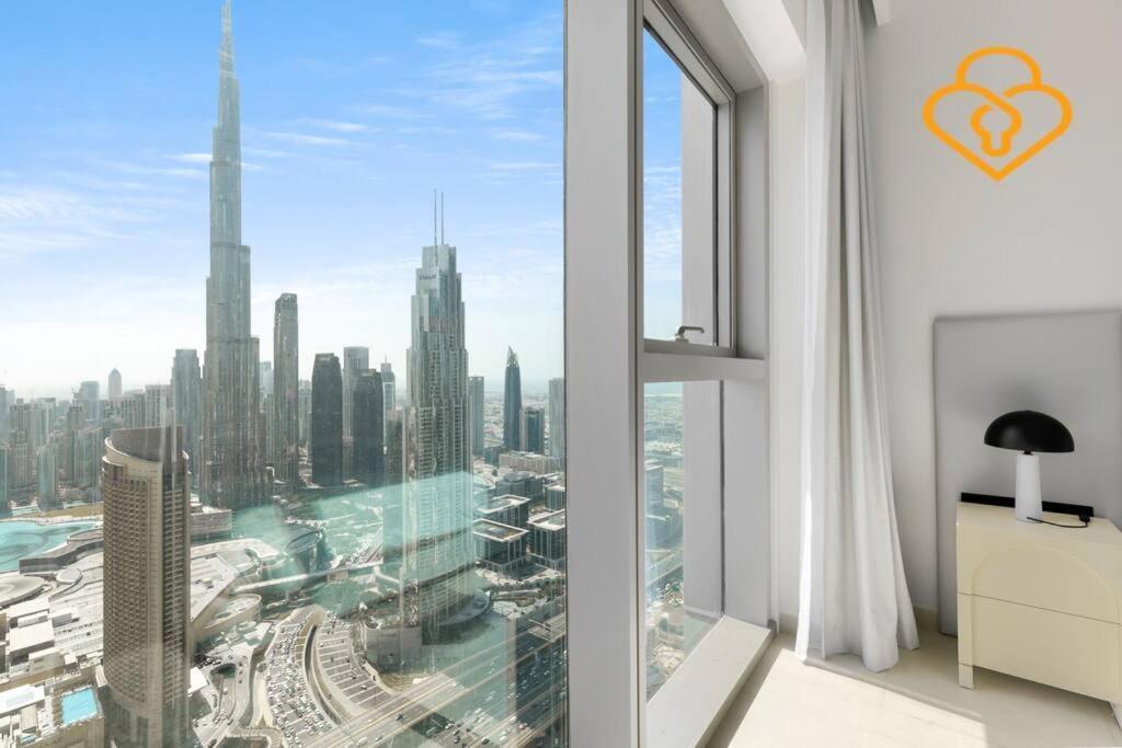 Downtown Views 3 Bedroom W Nanny Full Burj Khalifa View Connected To Dubai Mall المظهر الخارجي الصورة