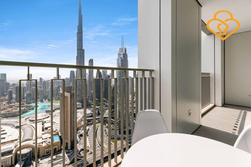 Downtown Views 3 Bedroom W Nanny Full Burj Khalifa View Connected To Dubai Mall المظهر الخارجي الصورة