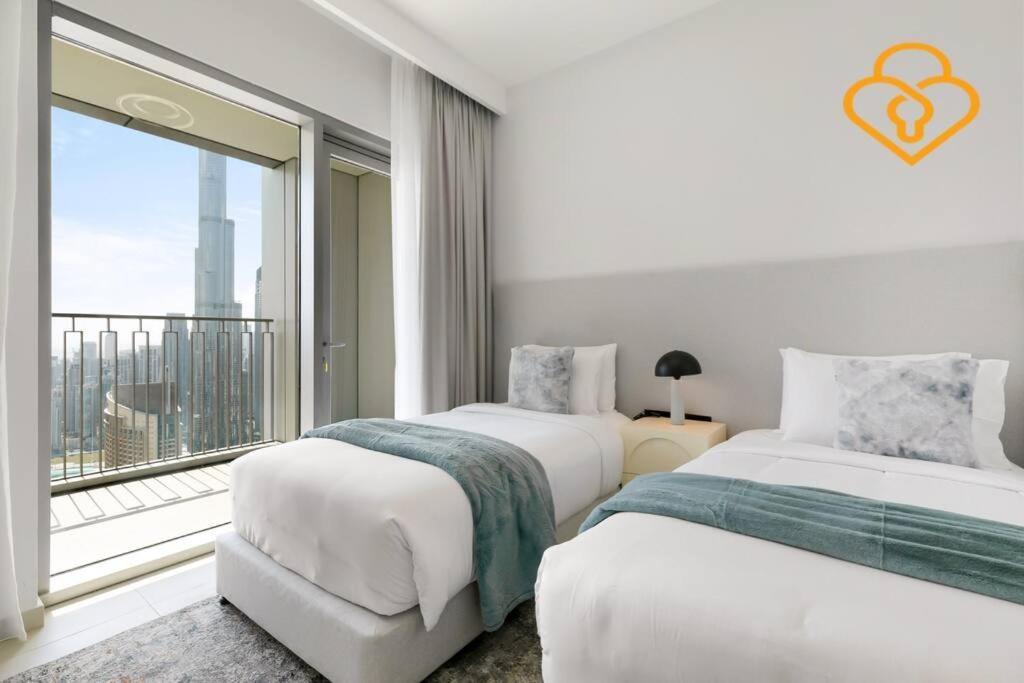 Downtown Views 3 Bedroom W Nanny Full Burj Khalifa View Connected To Dubai Mall المظهر الخارجي الصورة