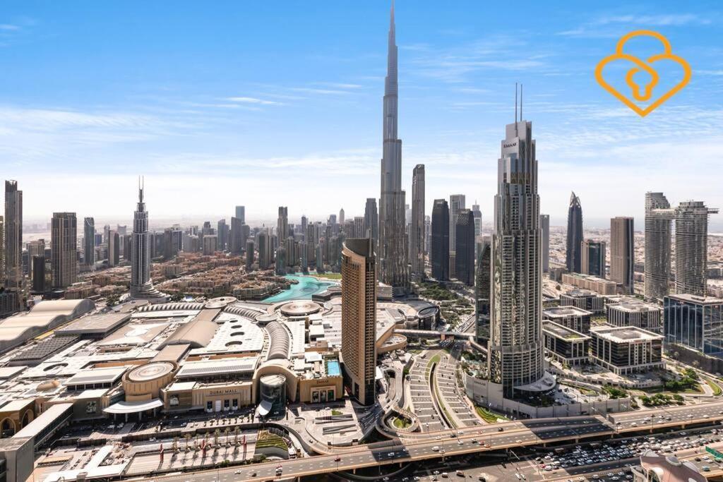 Downtown Views 3 Bedroom W Nanny Full Burj Khalifa View Connected To Dubai Mall المظهر الخارجي الصورة