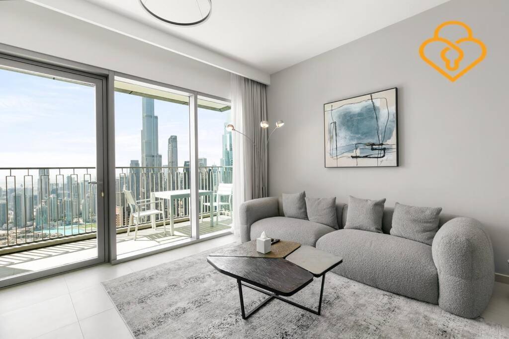 Downtown Views 3 Bedroom W Nanny Full Burj Khalifa View Connected To Dubai Mall المظهر الخارجي الصورة